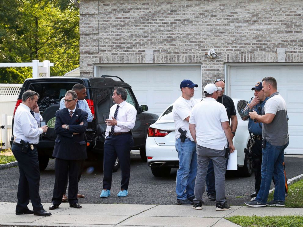 PHOTO: Bergen County Prosecutors Office and Sheriffs Department investigate a body found in the home of Giants cornerback Janoris Jenkins in Fair Lawn, N.J., on June 26, 2018. 