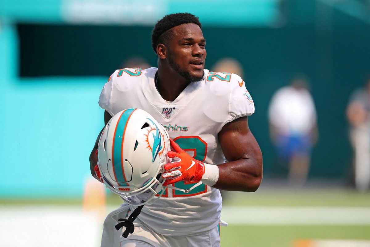 Mark Walton Charged With Domestic Battery